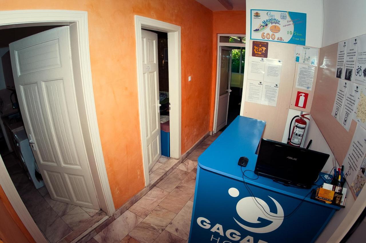 Gagarin House Hostel Varna Exterior foto